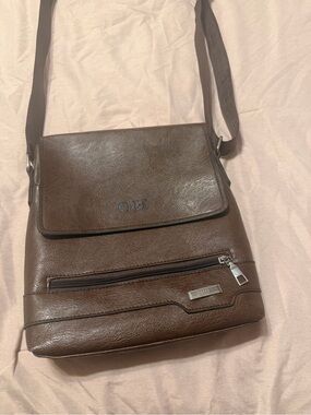 Oh Brown Mens Leather-Look Messenger Bag with Front Zip